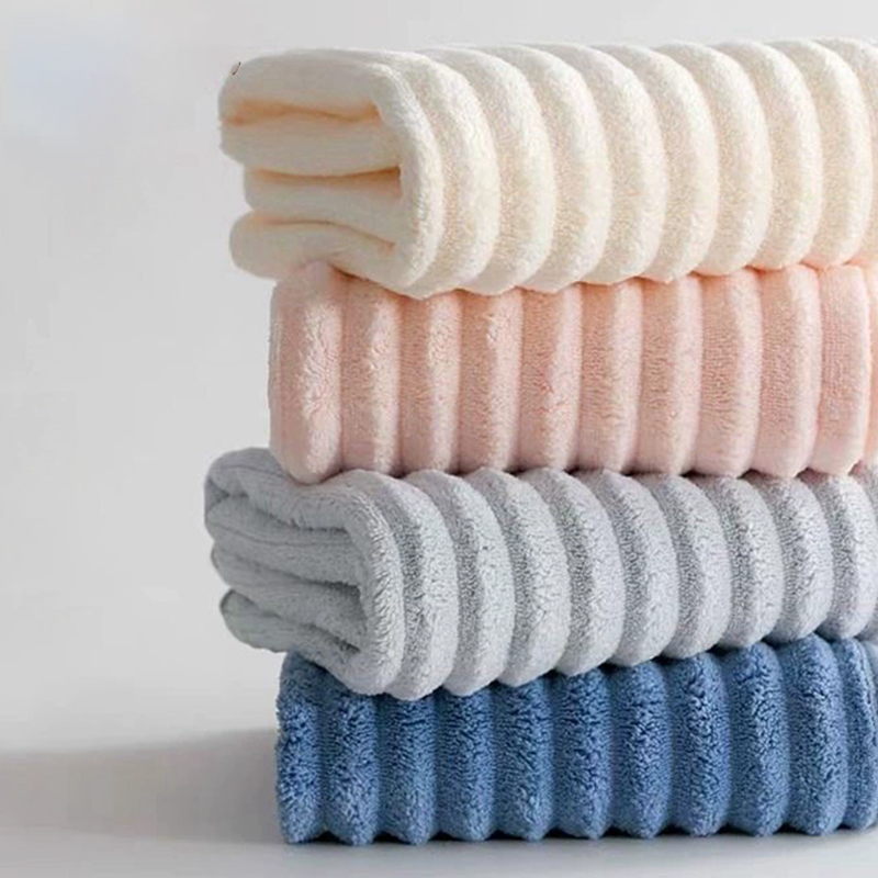 Serviette de bain enveloppante - Spa Towel avis et prix